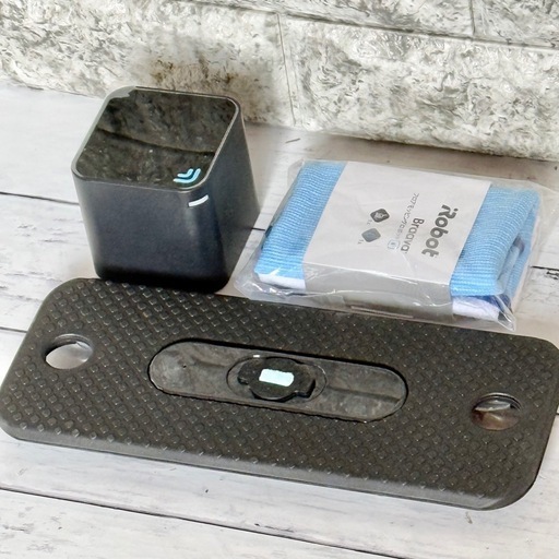 アイロボット「ブラーバ390」床拭きロボット