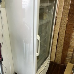 0円！店舗・業務用大型冷蔵庫、160cm.ガラス冷蔵庫、ショーケースの画像