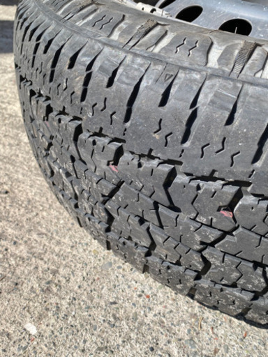 【4本セット】195/65R15MUDSTARホイール付ノアヴォクシー