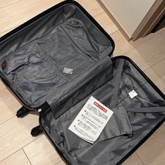 キャリーケースの画像
