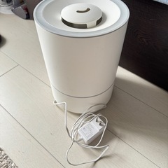 超音波加湿器 AROMA HUMIDIFIERの画像