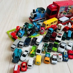 トミカ　車　ミニカー　トーマスの画像