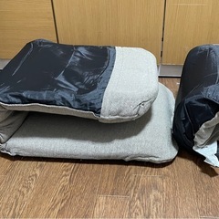 ②ニトリ折りたたみ座椅子3点の画像