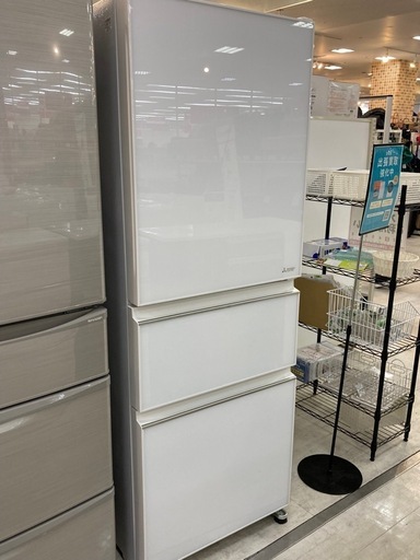 取りに来れる方限定！MITSUBISHIの3ドア冷蔵庫です！