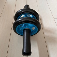 腹筋ローラーの画像