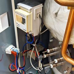 TOTO製REK35D2C電気温水器35L湯ぽっと不動品の画像