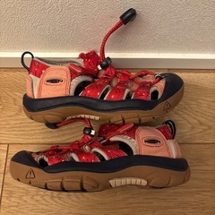 KEEN  サンダルの画像