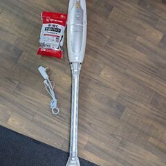アイリスオーヤマ　ハンディ掃除機