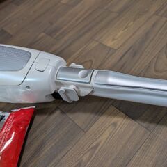 アイリスオーヤマ　ハンディ掃除機の画像