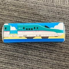 【新品・未使用】プラレール はやぶさ デザインケース入り ミニタオル 人気の画像