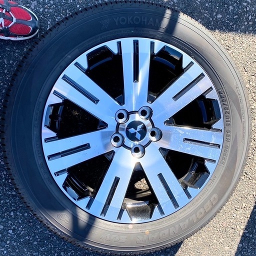 三菱 デリカ D5 新車外し 純正ホイールタイヤセット (はる) 小浦 三菱 デリカ D5 新車外し 純正ホイールタイヤセット (はる) 小浦