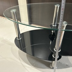 ガラステーブルの画像
