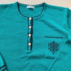 レディースセーター　グリーンの画像