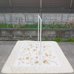 ハンガーラックの画像