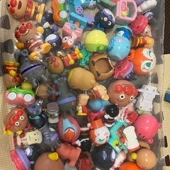 アンパンマン　ガチャガチャなどのおもちゃセット
