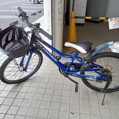 ★ジモティ割あり★  子供自転車 22インチ 青 クリーニング済...