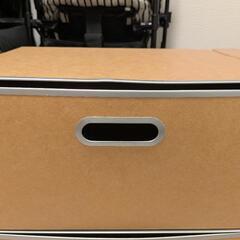 無印良品スタッキングシェルフのパルプボード引き出し

の画像