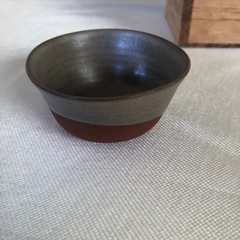 ぐい呑み　２種類　箱入り