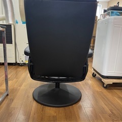 4AG6 ニトリ リクライニングソファ オットマン付の画像