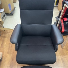 4AG6 ニトリ リクライニングソファ オットマン付の画像