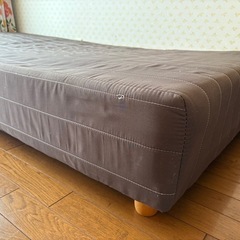 シングルベッド