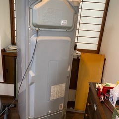 日立　冷蔵庫　R-S30CMWの画像