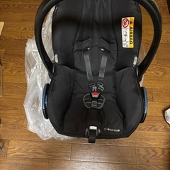 マキシコシ チャイルドシートの画像