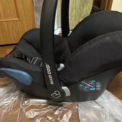 マキシコシ チャイルドシートの画像