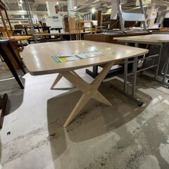 ﾀﾞｲﾆﾝｸﾞﾃｰﾌﾞﾙ(No:1251312)の画像