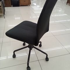 ★ジモティ割あり★  チェア ブラック H88-94×D50×W50 クリーニング済み HJ6358の画像