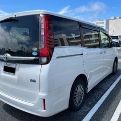 H28年　トヨタ　エスクァイアの画像
