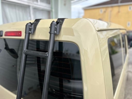 ライトエース、
タウンエース用ハシゴ 