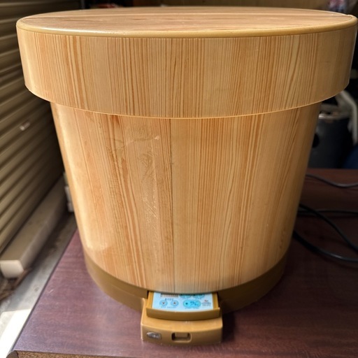 寿司・おむすび兼用 お櫃型ロボット