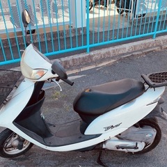 Honda DIO AF62 スクーター　原付　白　ホワイトの画像