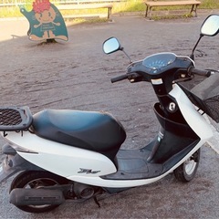 Honda DIO AF62 スクーター　原付　白　ホワイトの画像