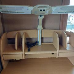 ★①学習机(照明器具／本棚付き) ビジネス用としてもの画像