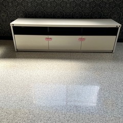 テレビ台