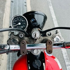 カスタム多数　ヤマハ　SR400 1JR ドラムブレーキの画像