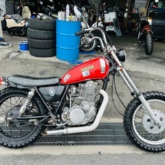 カスタム多数　ヤマハ　SR400 1JR ドラムブレーキの画像