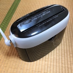 手動シュレッダー(DVDやカード可)の画像