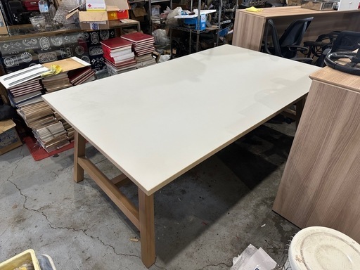 定価34万円！　アスプルンド　Work Plus　FLEX-WIZ　FREE ADRESS DESK　2000×1200 天板：LINOLEUM　PB/NA