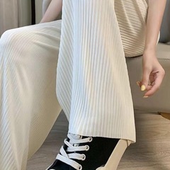 【新品タグ付き】着回し抜群のマタニティパンツ♡の画像