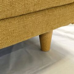 ２人掛けソファ　イエロー　幅120×奥行98×高さ61cm　の画像