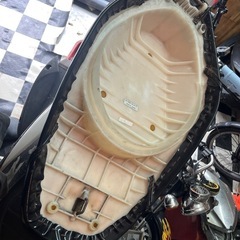 アドレスv125  本物グロウシートの画像
