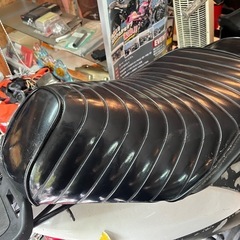 アドレスv125  本物グロウシートの画像