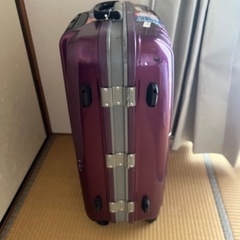 スーツケースの画像