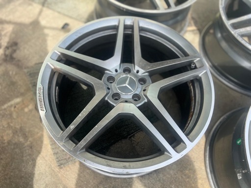 純正メルセデス・ベンツ AMG ホイール