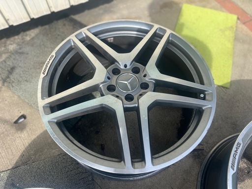純正メルセデス・ベンツ AMG ホイール