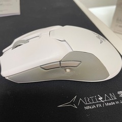 Razer ゲーミングマウス Viper Ultimateの画像