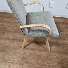 ニトリ 回転式ダイニングチェアの画像